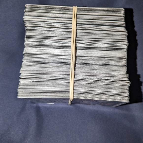 Pokemon 250 online codes - Picture 2 of 2